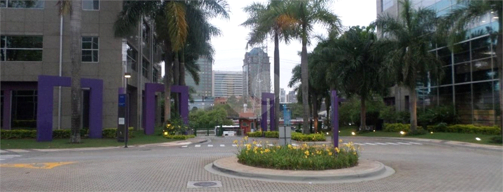 Aluguel Salas São Paulo Jardim Morumbi REO632303 10