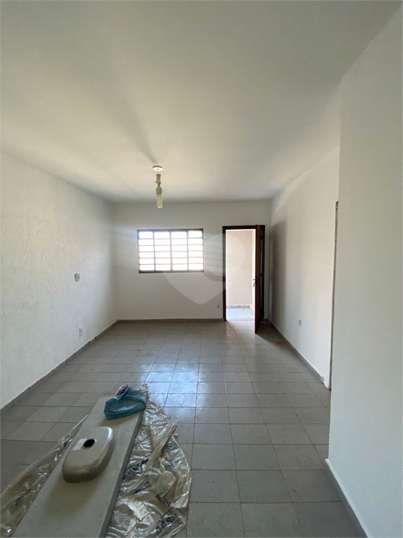 Venda Casa térrea São Carlos Vila Morumbi REO632479 22