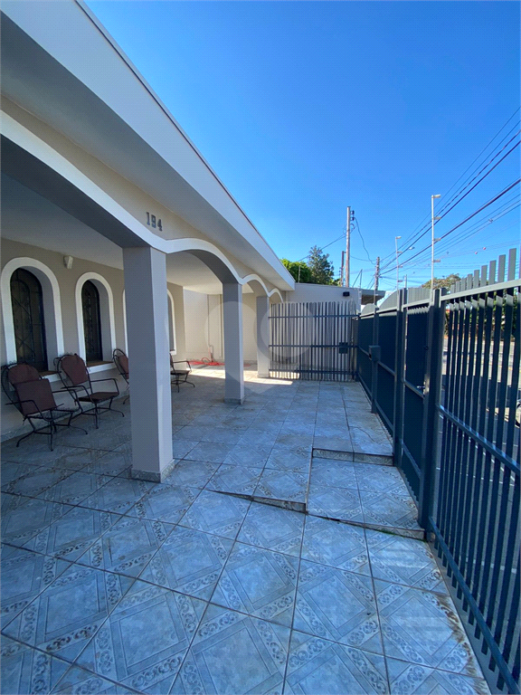 Venda Casa térrea São Carlos Vila Morumbi REO632479 32