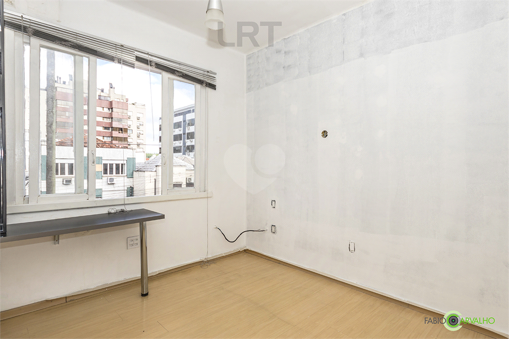 Venda Apartamento Porto Alegre Menino Deus REO632921 18