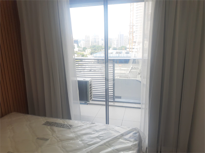 Foto REO633115