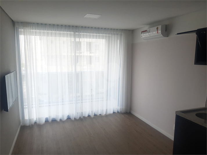 Foto REO633115
