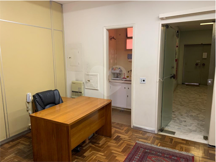 Venda Salas São Paulo Vila Buarque REO633139 4