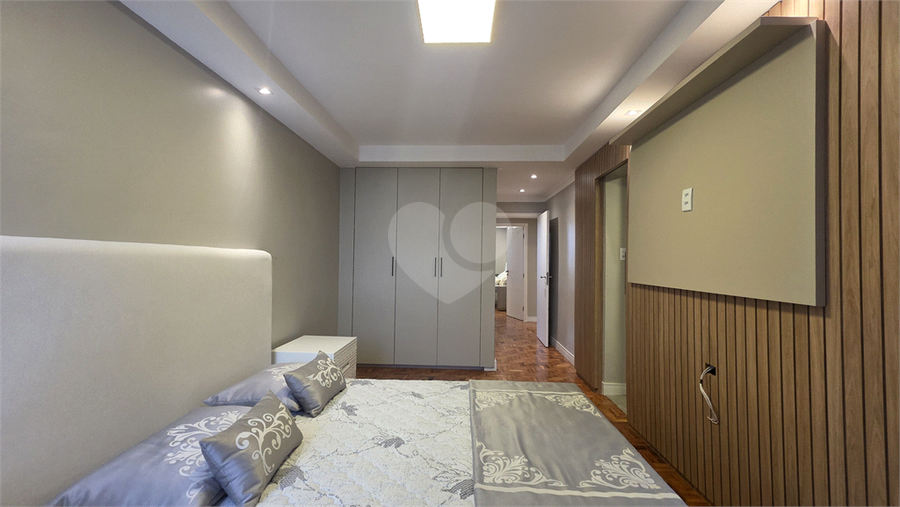 Foto REO633193