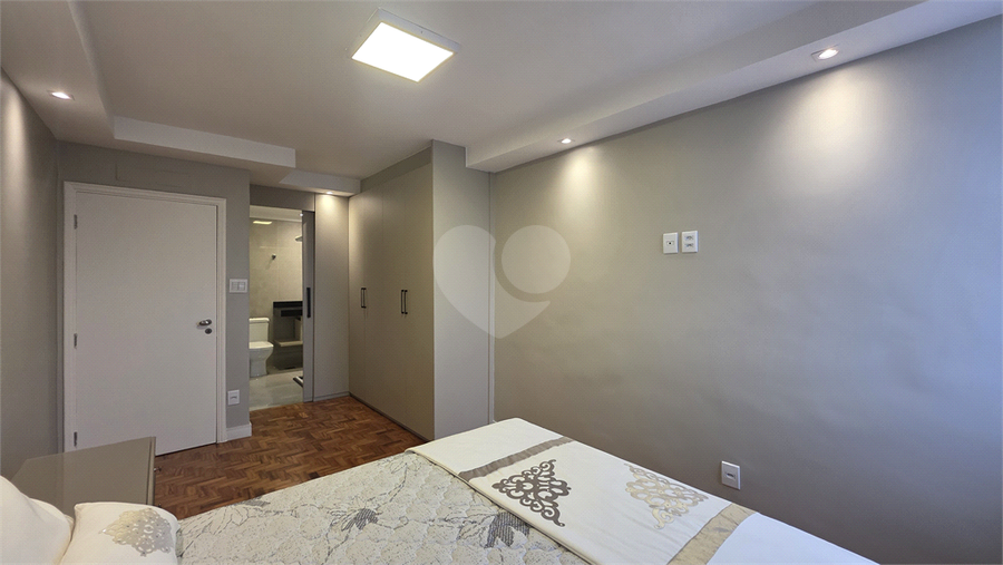 Foto REO633193