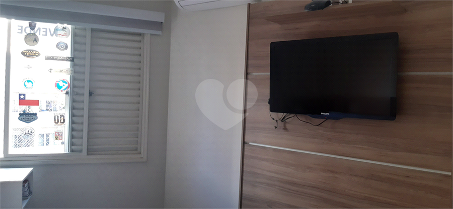 semi mobiliado , detalhe no dormitório