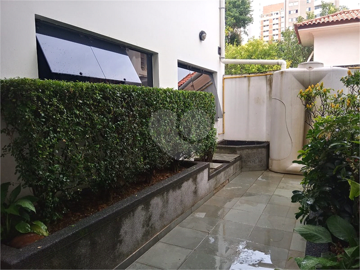 Venda Casa São Paulo Pacaembu REO633950 10