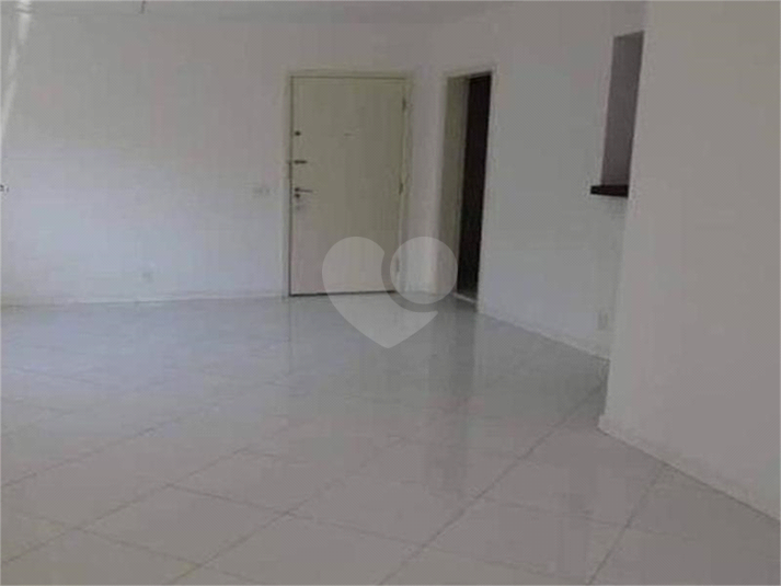 Venda Apartamento São Paulo Cambuci REO634380 12