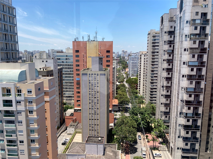 Foto REO634503