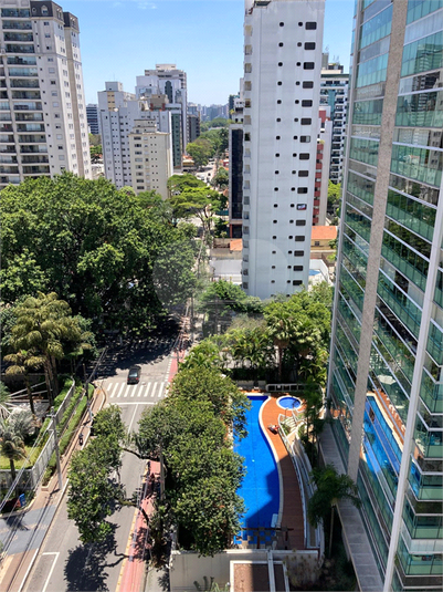 Foto REO634503