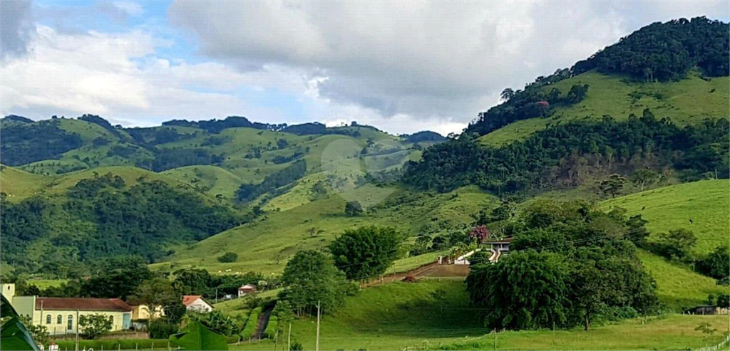 Venda Sítio Cambuí Centro REO634742 21