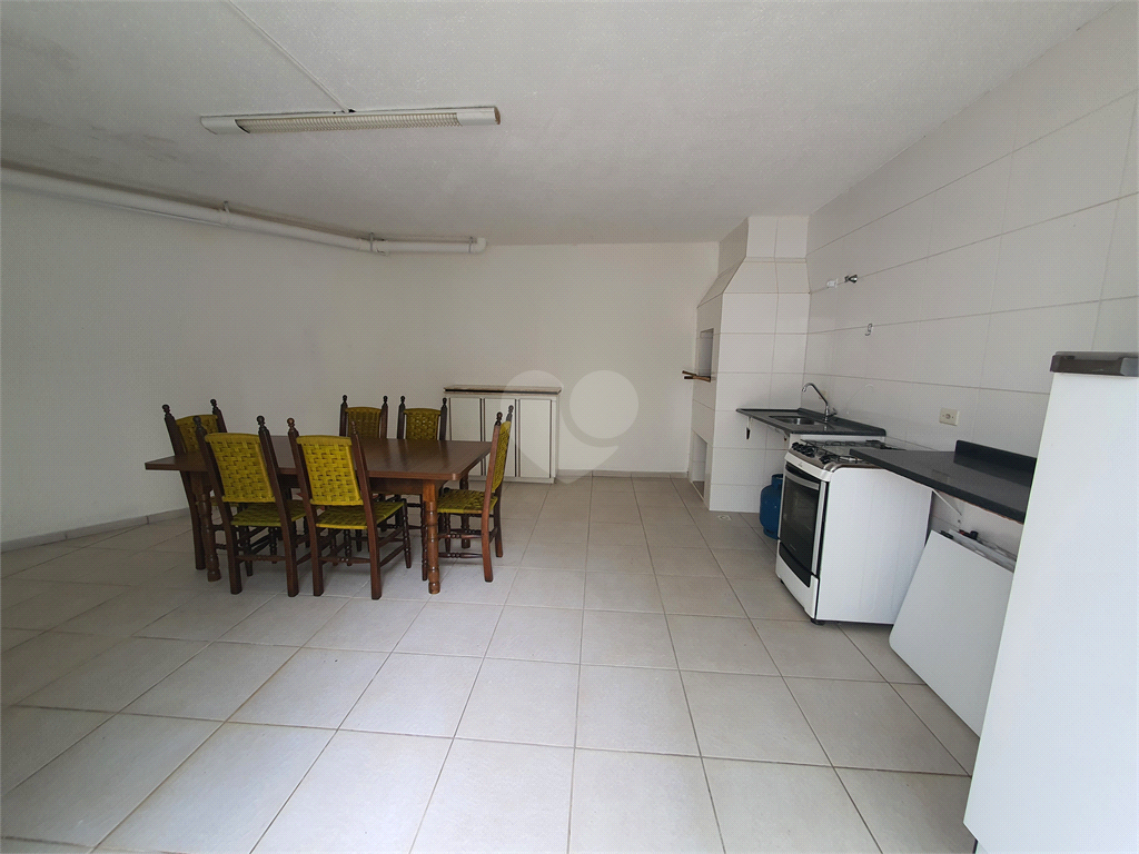 Venda Apartamento Curitiba Tingui REO635030 17