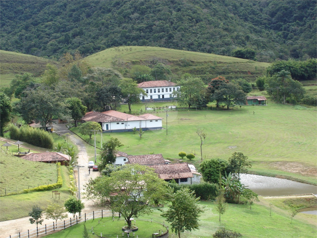 Venda Fazenda Piquete Centro REO635107 10