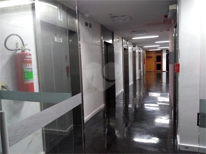 Venda Lajes Corporativas São Paulo Centro REO635362 16