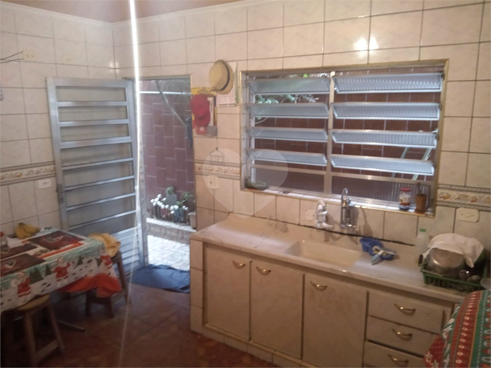 Foto REO635382