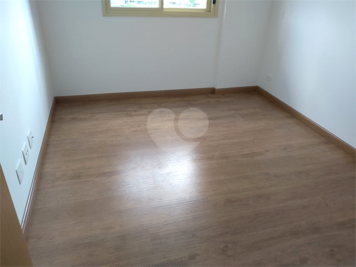 Venda Apartamento São Paulo Santana REO635583 7