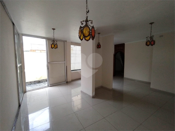 Venda Sobrado São Paulo Jardim Paraíso REO635914 11