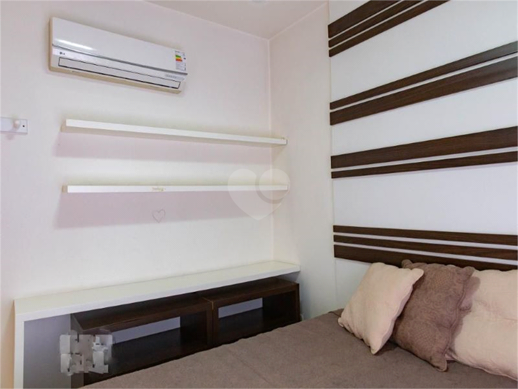 Venda Apartamento Porto Alegre Independência REO638113 13