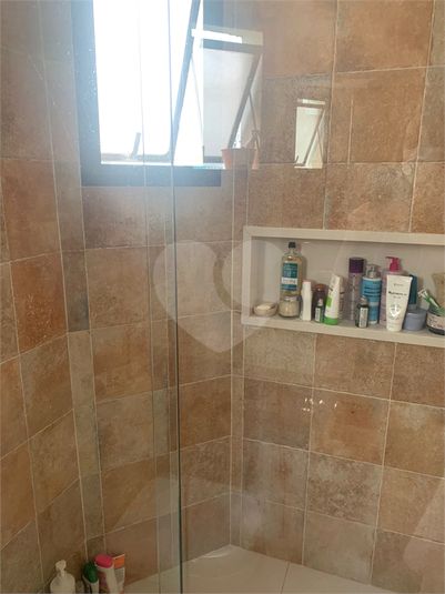 Foto REO638136