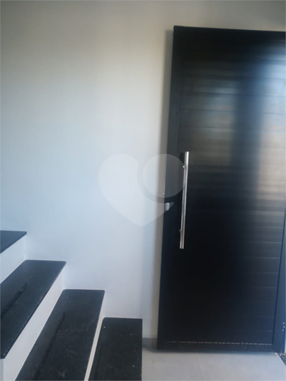 Foto REO638379