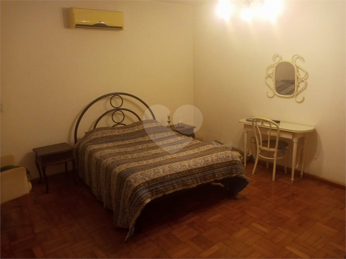 Foto REO638972