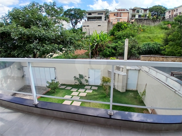 área externa da frente do imóvel