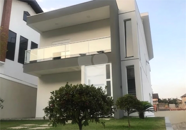 fachada forntal do imóvel