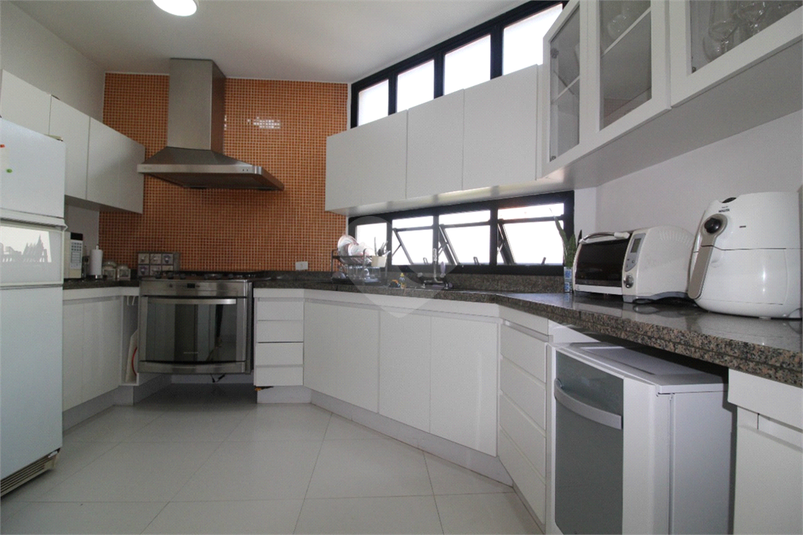 Venda Apartamento São Paulo Real Parque REO639387 14