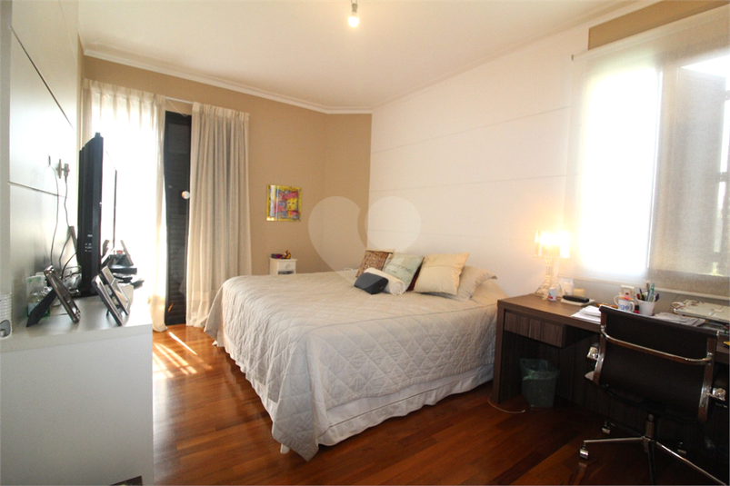 Venda Apartamento São Paulo Real Parque REO639387 16