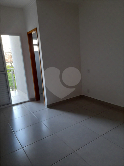 Foto REO639463