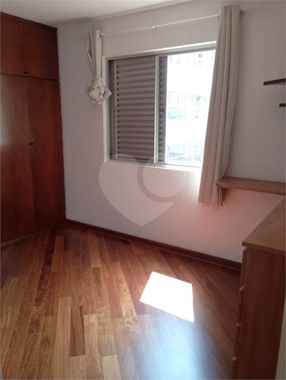 Foto REO639477