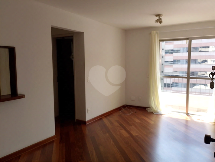 Foto REO639477