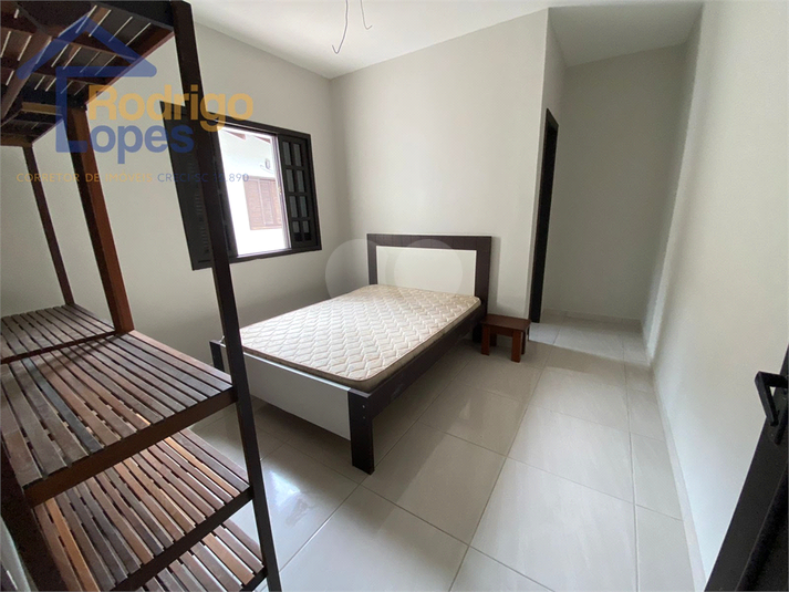 Cômodo sem mobília atualmente