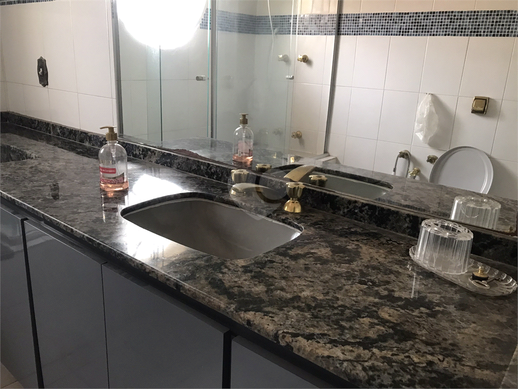 Venda Sobrado São Paulo Sumarezinho REO64029 37