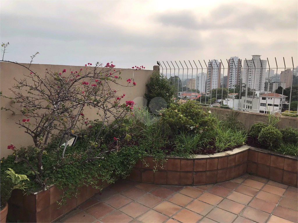 Venda Sobrado São Paulo Sumarezinho REO64029 50