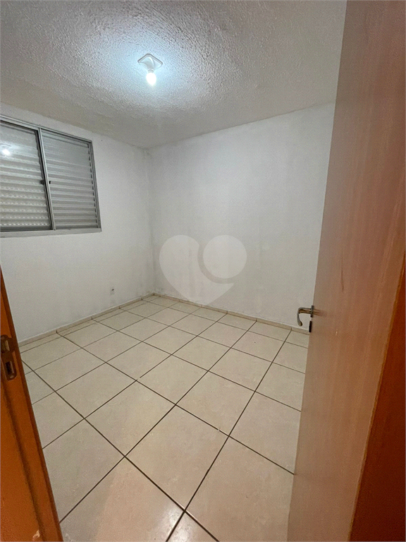 Venda Apartamento São Carlos Parque Fehr REO640574 3