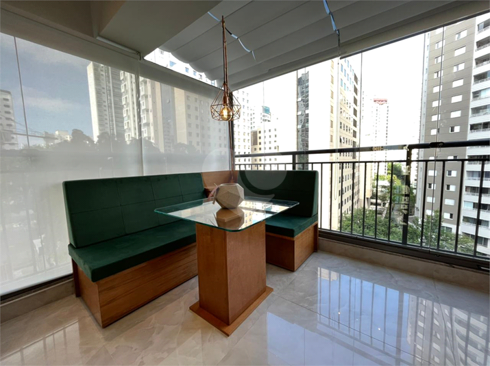 Foto REO641273
