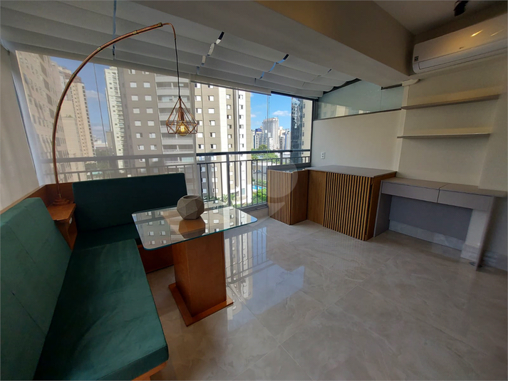 Foto REO641273
