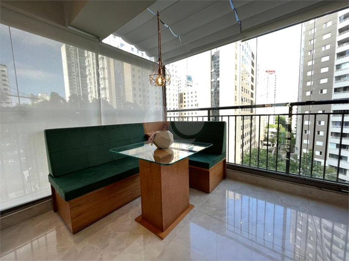 Foto REO641273