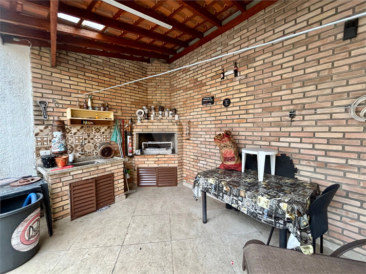 Foto REO641276