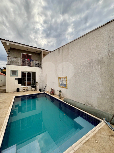 Foto REO641276
