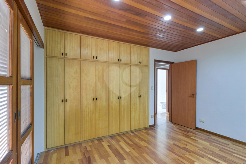 Foto REO641374