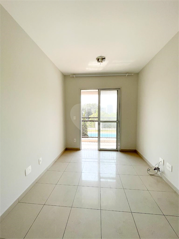 Venda Apartamento São Paulo Bela Aliança REO641581 3