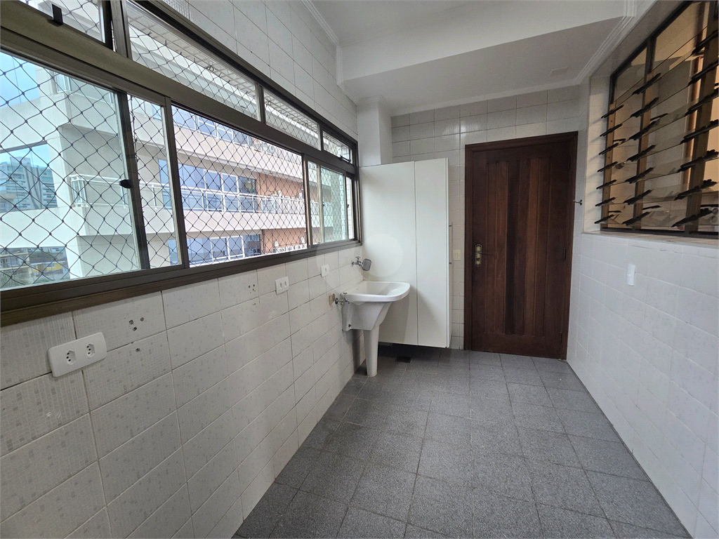 Venda Apartamento Santos Gonzaga REO641675 9