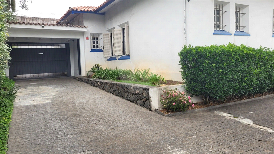 Foto REO641690