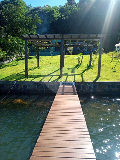 Foto REO641699