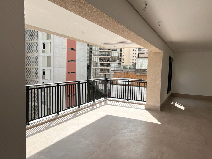 Foto REO641837