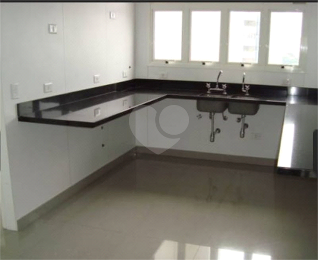 Venda Apartamento São Paulo Indianópolis REO641917 15