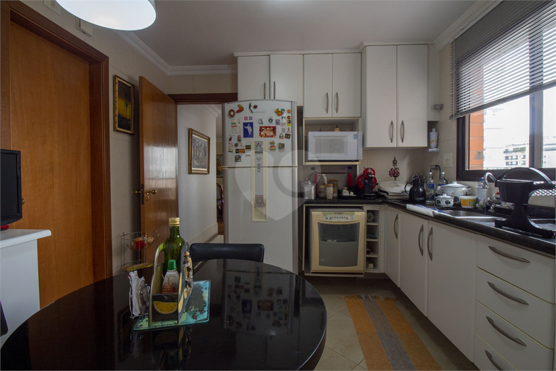 Foto REO641941