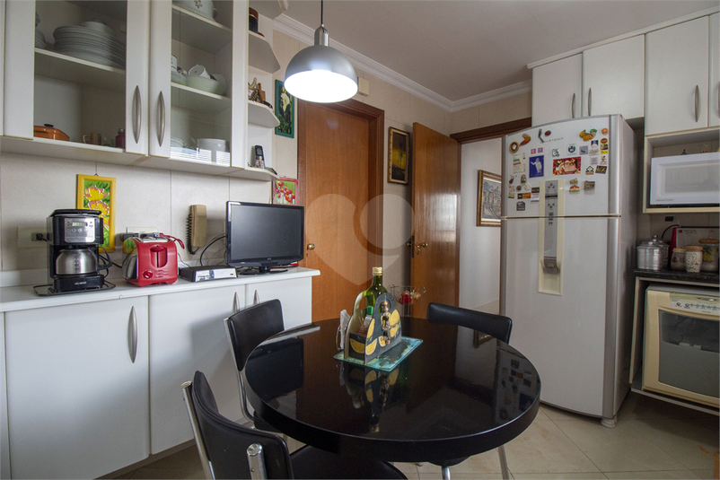 Foto REO641941